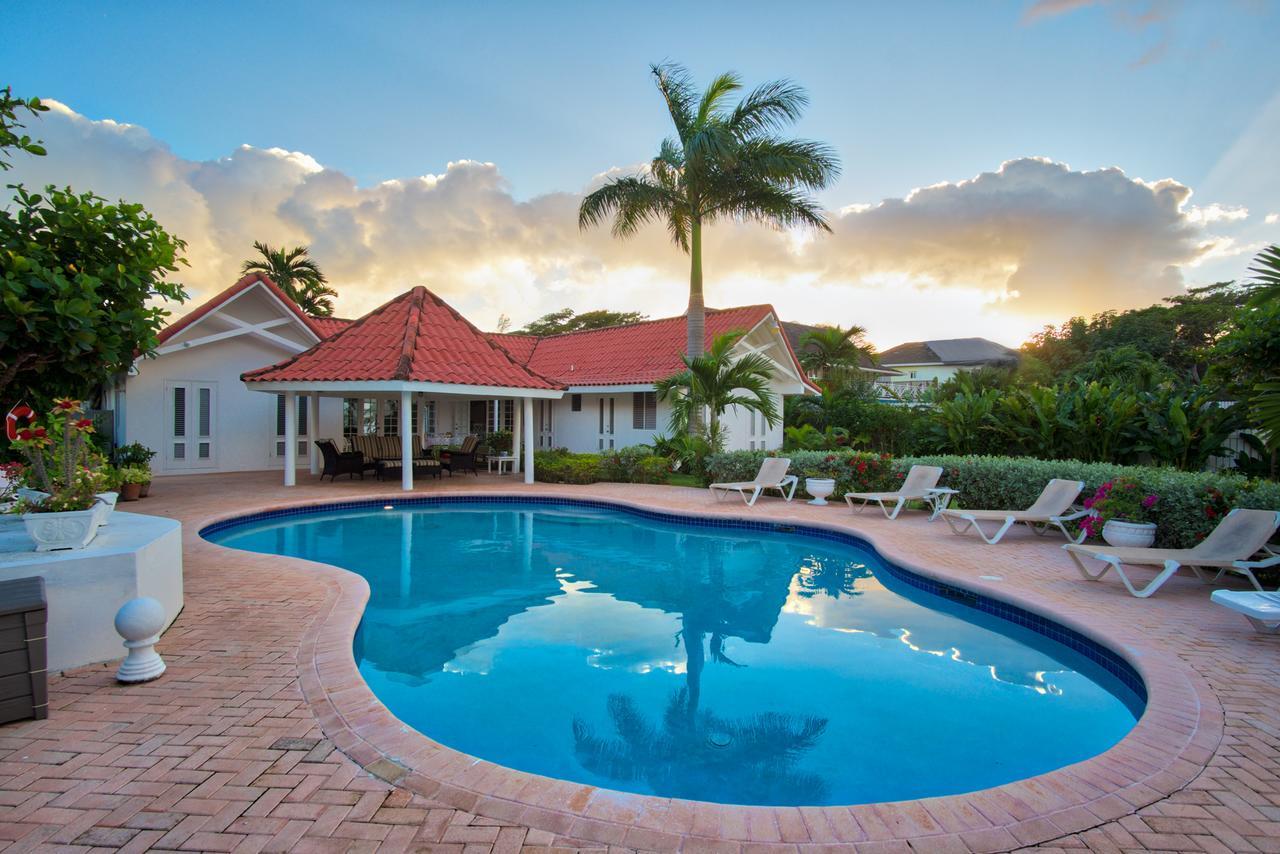 Sunspot Villa Runaway Bay Zewnętrze zdjęcie